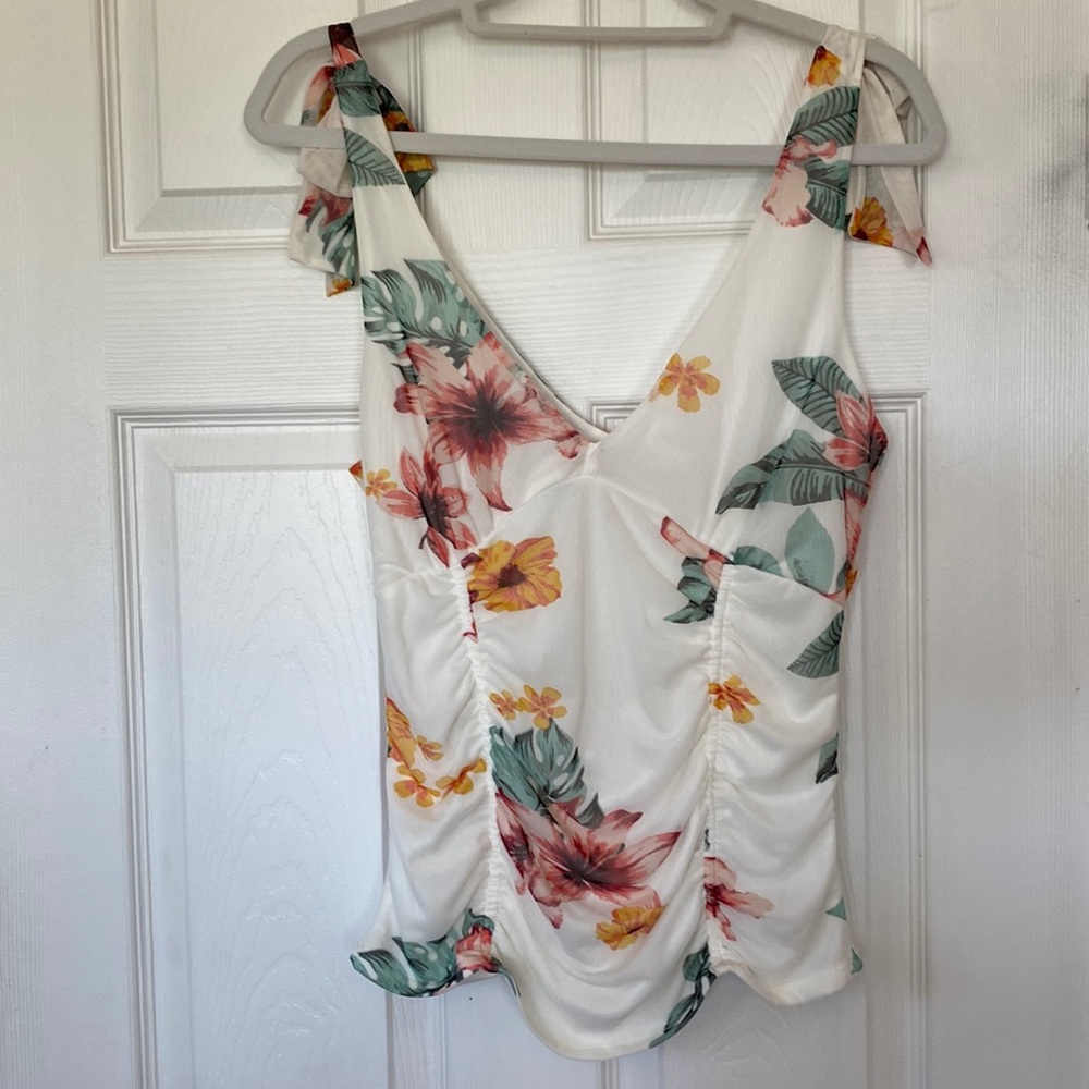 Venus floral Top